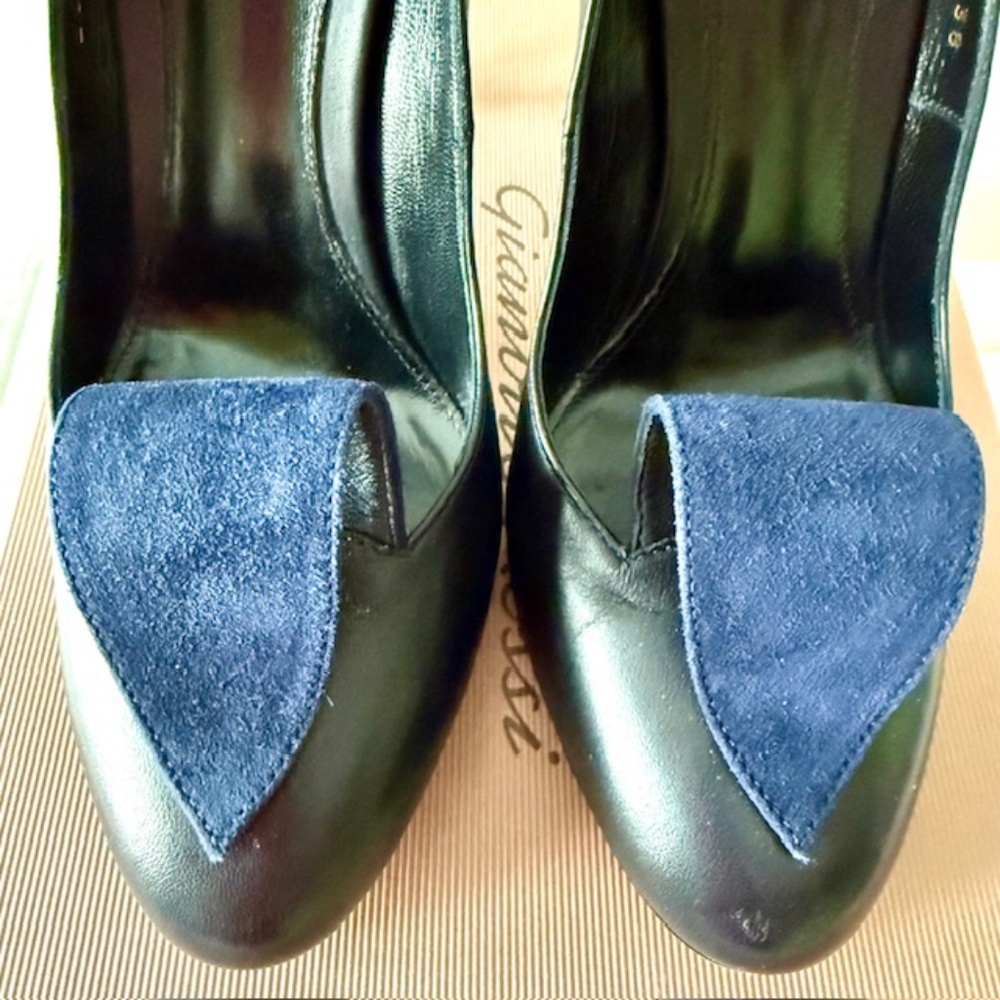 NWT Gianvioto Rossi for Altuzarra Navy pump size 38 - Picture 6 of 13